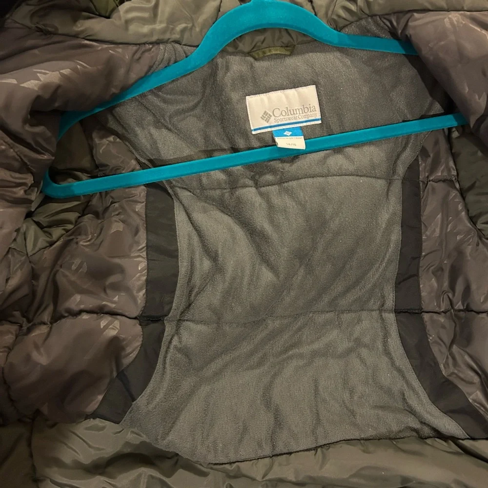 Columbia Youth 14/16 Green & Black Winter Jacket Hood‎ Full Zip Pockets